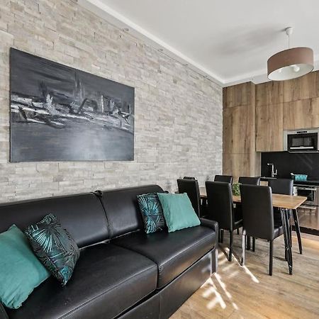 03 Tour Eiffel Appartement Pour 7 Personnes Παρίσι Εξωτερικό φωτογραφία